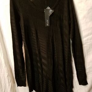 ATP9 Black abstract top